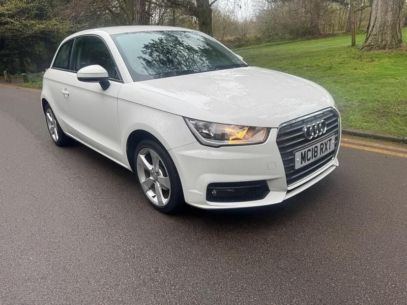 Used Audi A1 Sport 95 HP (69 kW) 2018 White Hatchback