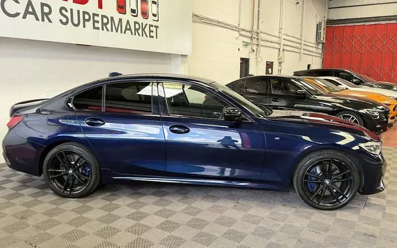 Used BMW 330e M Sport 292 HP (214 kW) 2020 Blue Sedan
