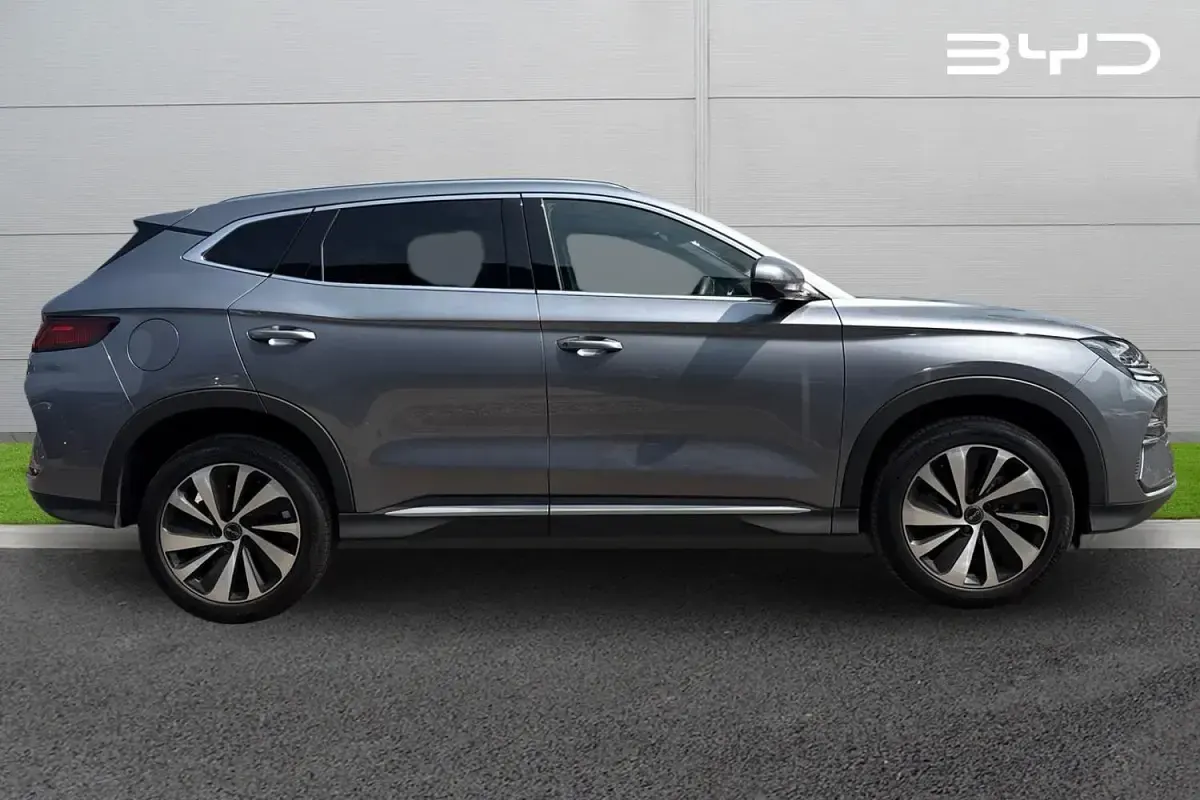 Used BYD Seal U Boost 218 HP (160 kW) 2026 Grey SUV