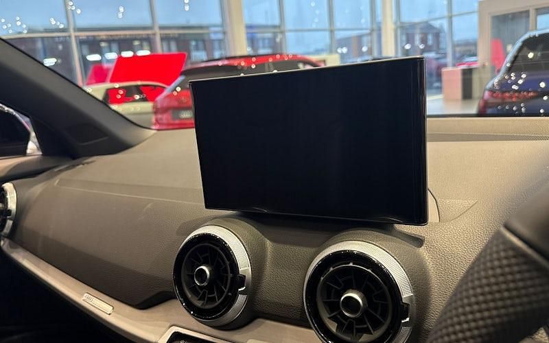 New Audi Q2 S-Line 150 HP (110 kW) 2025 SUV