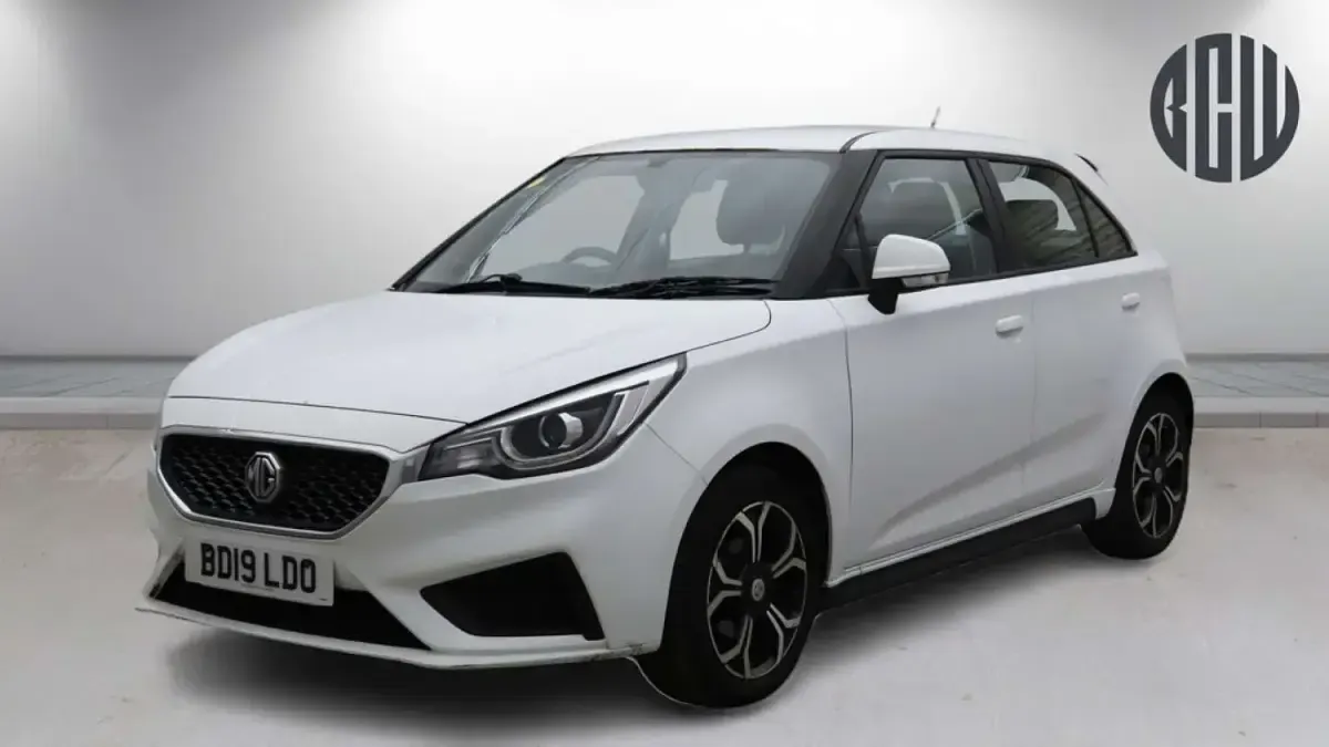 Used MG MG3 Excite 106 HP (77 kW) 2019 White Hatchback