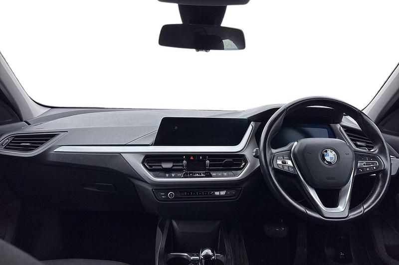 Used BMW 116 Comfort Edition 2022 Orange Hatchback