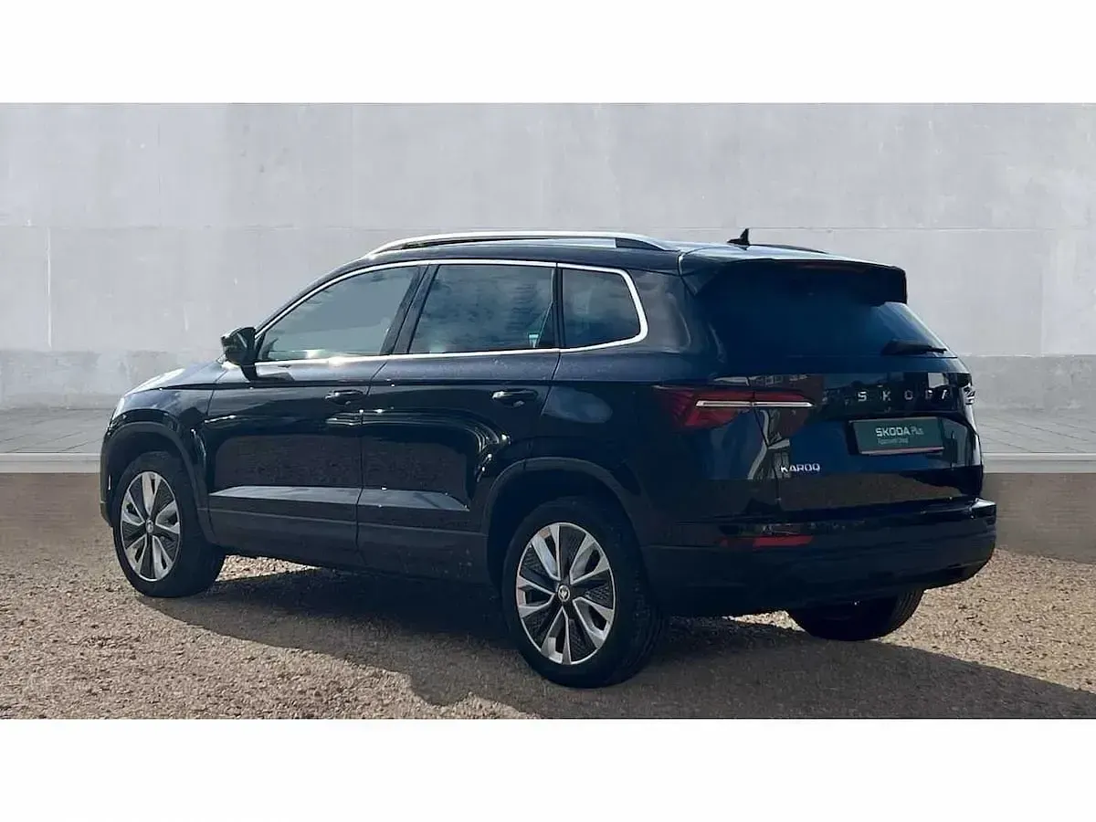 Gebraucht Skoda Karoq SE L 150 PS (110 kW) 2025 Schwarz SUV