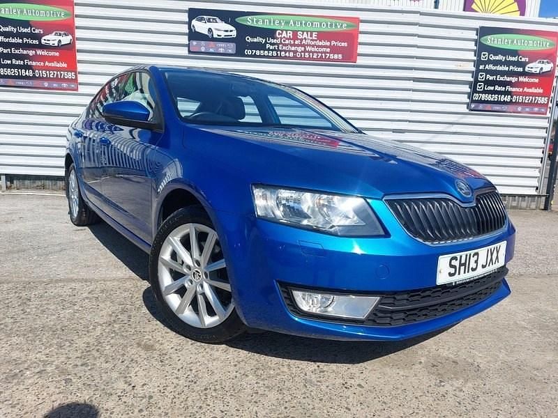 Used Skoda Octavia Elegance 2013 Blue Hatchback