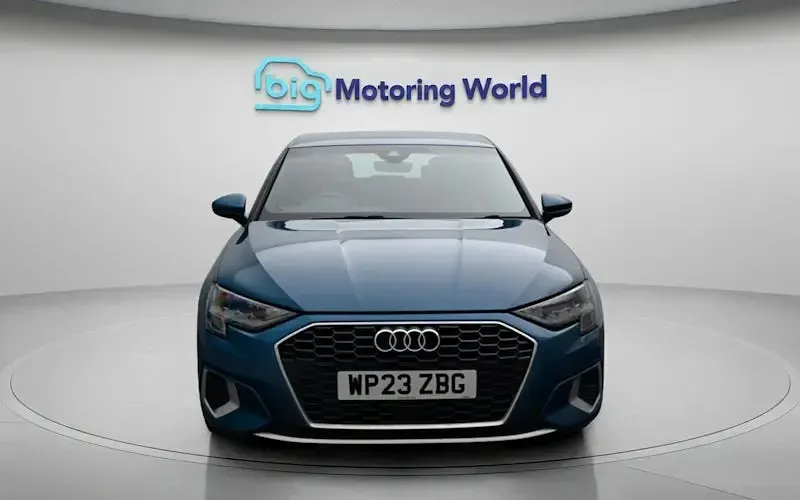 Used Audi A3 Sportback e-tron Sport 204 HP (150 kW) 2025 Hatchback