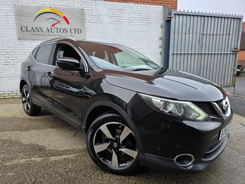 Used Nissan Qashqai N-TEC 110 HP (80 kW) 2014 Black SUV
