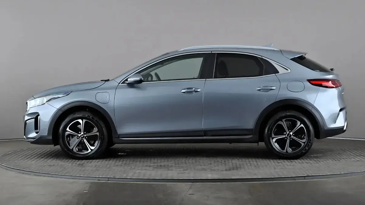 Second-hand Kia XCeed 139 CP (102 kW) 2023 Argintiu SUV