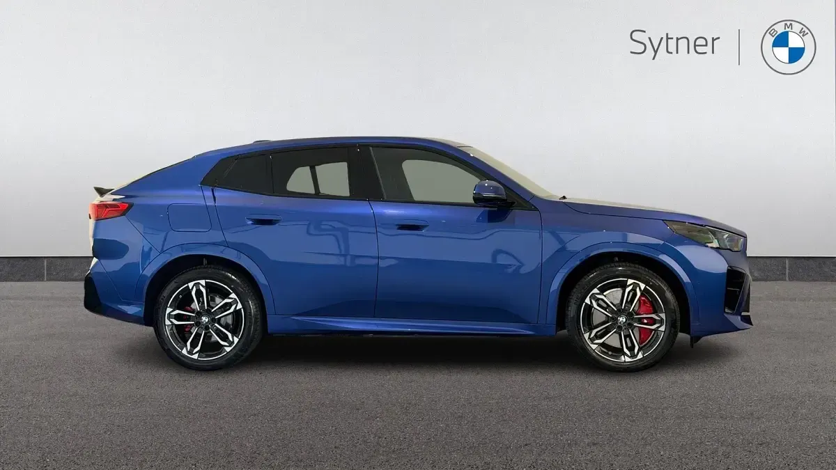 Used BMW iX2 Luxury Line 147 kW (201 HP) 2026 Blue SUV