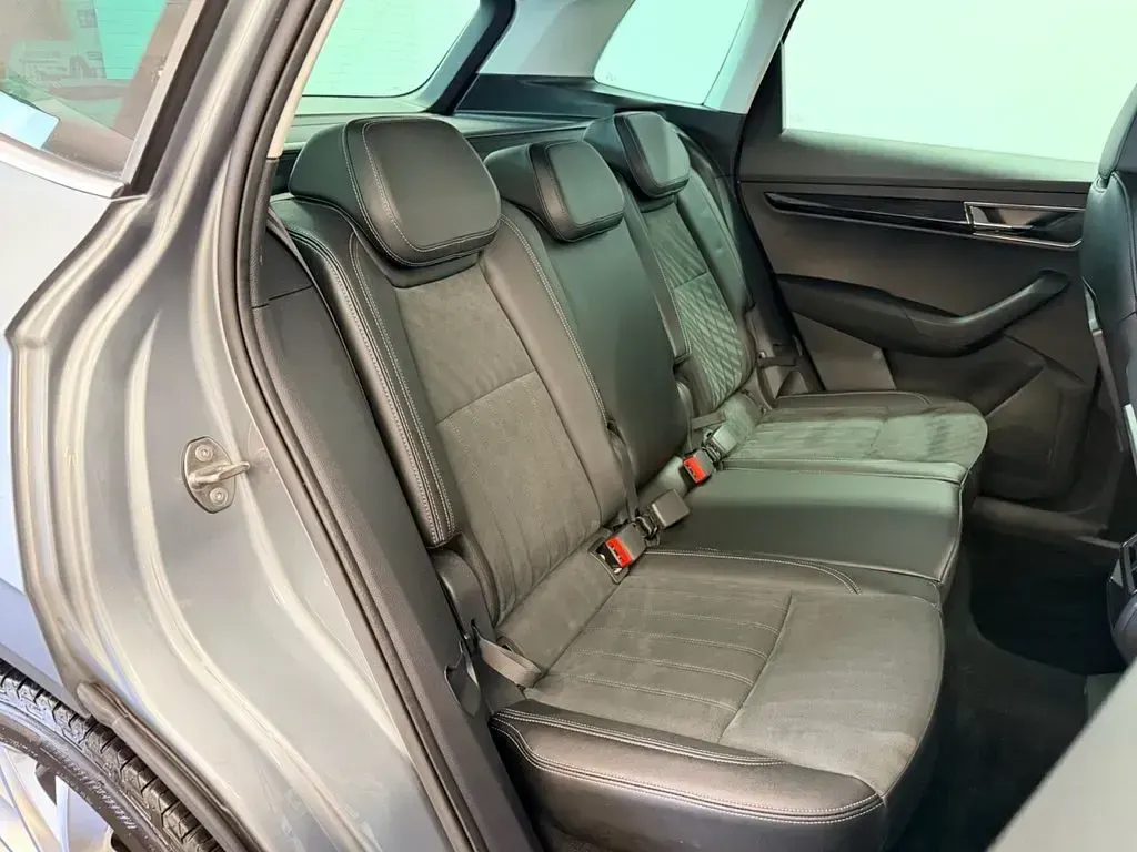 Gebraucht Skoda Karoq SE L 150 PS (110 kW) 2020 Grau SUV