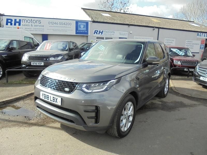Used Land Rover Discovery 5 SE 2018 Grey SUV