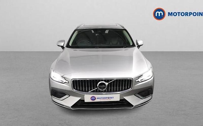Used Volvo V60 Inscription 303 HP (222 kW) 2020 Silver Estate
