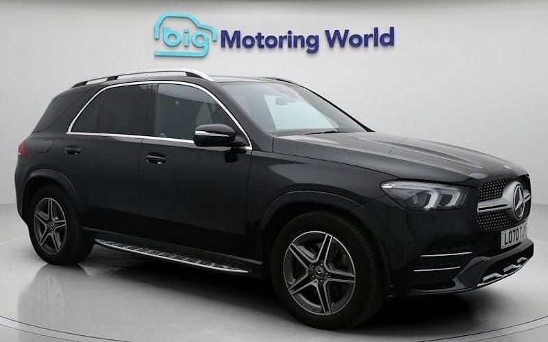 Used 2021 Mercedes E300 AMG line Estate | £37,200 (Fair price) - Image 1/4