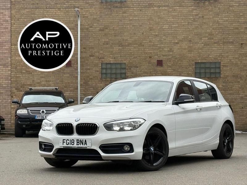 Used BMW 118 Sport Line 2018 White Hatchback