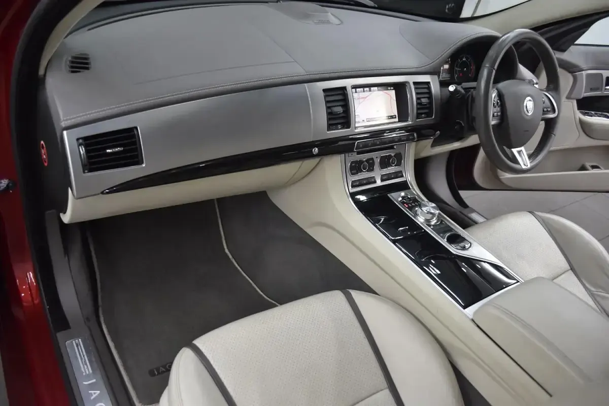 Used Jaguar XF Portfolio 2012 Red Estate