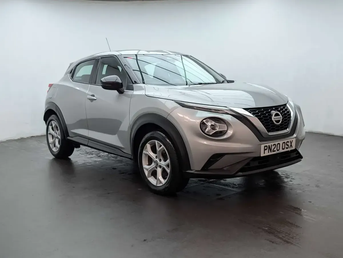 Used Nissan Juke Acenta 117 HP (86 kW) 2020 Silver SUV