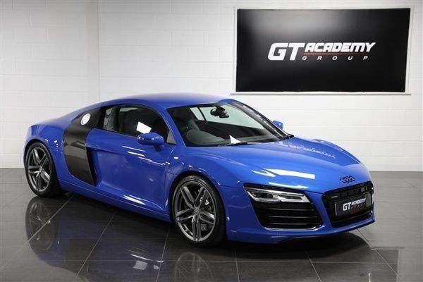 Audi exclusive nogaro blue pearl Used 2014 Audi R8 Coupé Exclusive Coupe | £42,990 - Image 1/1