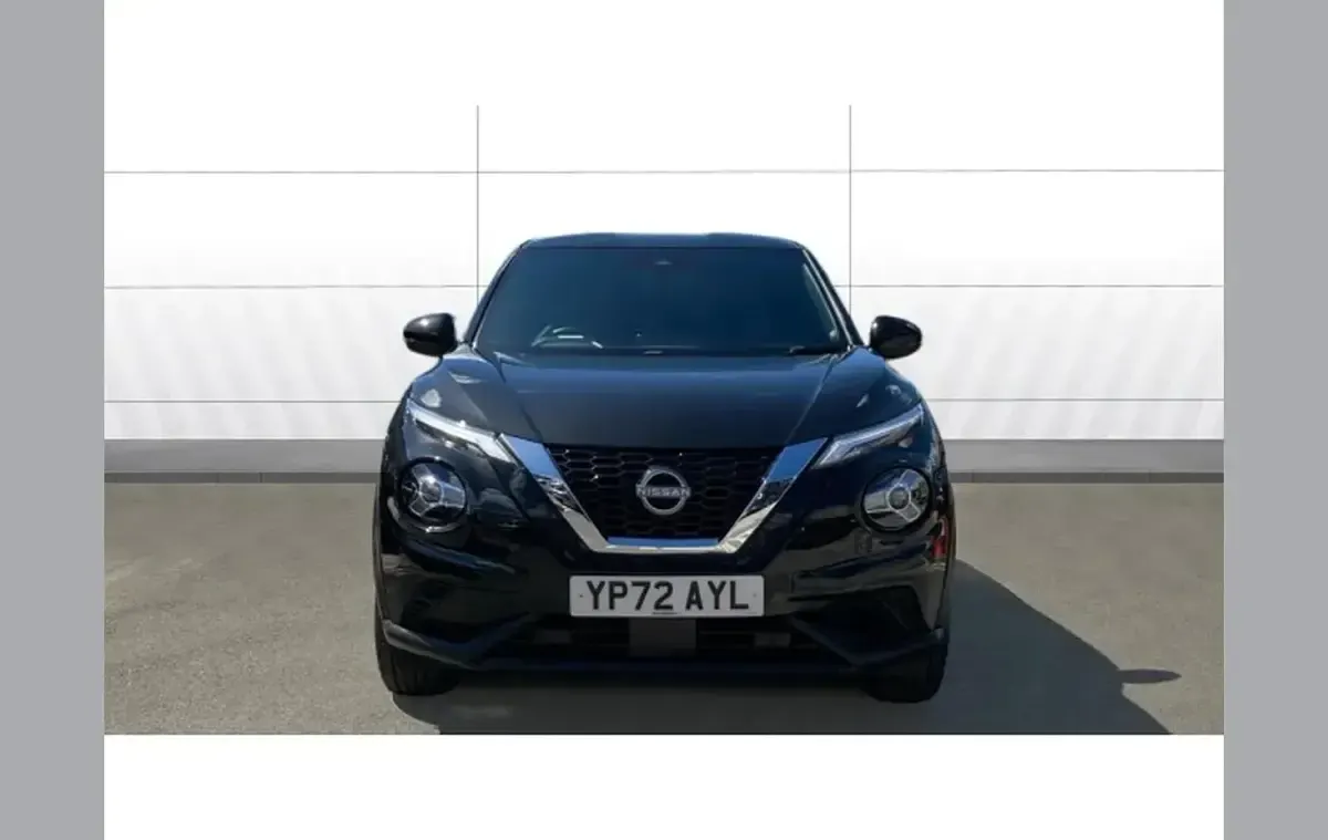 Used Nissan Juke N-Connecta 114 HP (83 kW) 2022 Black SUV