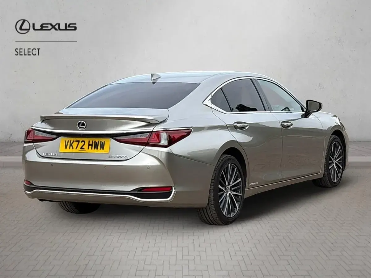 Used Lexus ES300H 2022 Silver Sedan