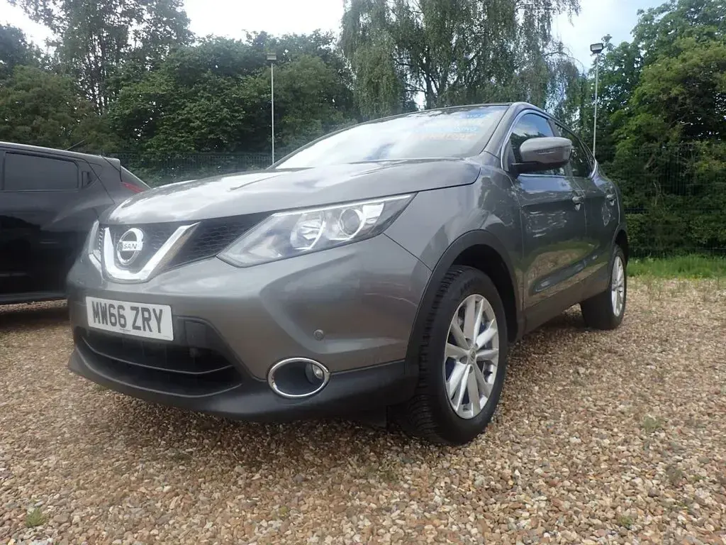 Used Nissan Qashqai Acenta 2016 Grey SUV