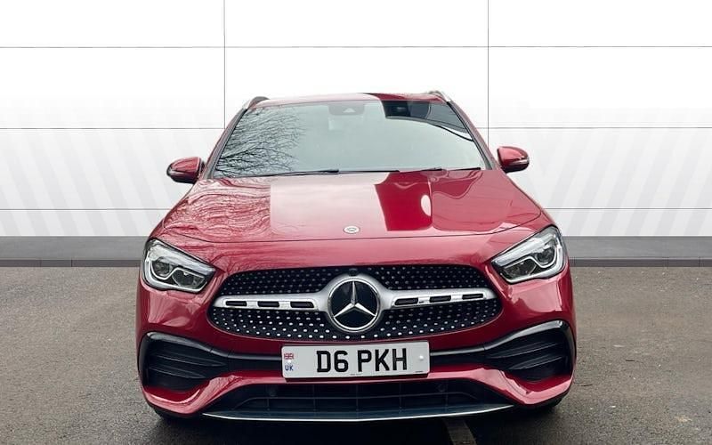 Used Mercedes GLA200 AMG line 163 HP (119 kW) 2021 Red SUV