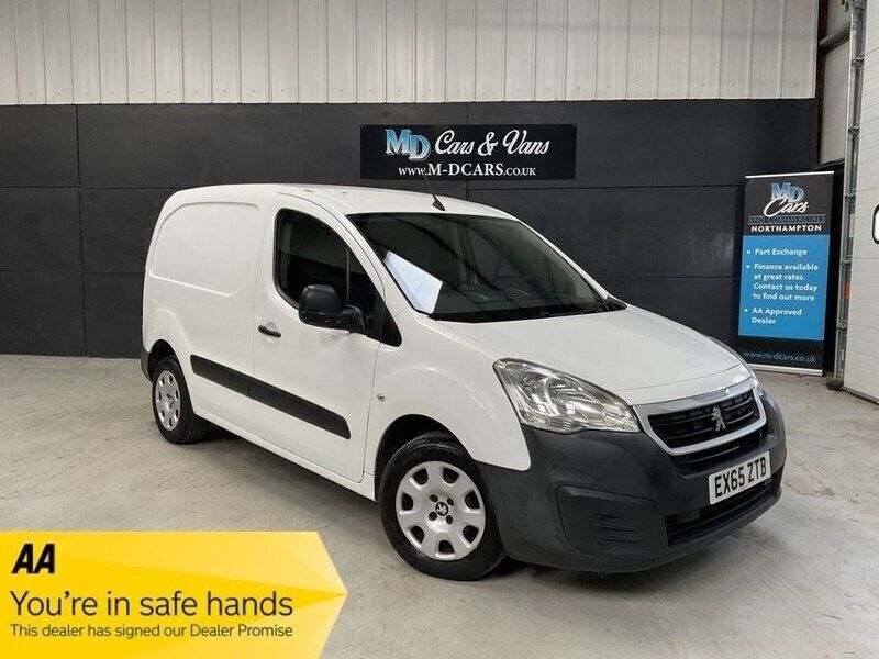 White Used 2015 Peugeot Partner MPV | £3,790 (A bit pricey) - Image 1/4