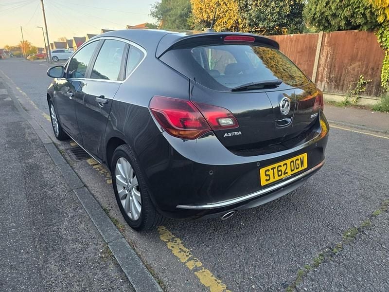 Used Vauxhall Astra Elite 165 HP (121 kW) 2013 Black Hatchback