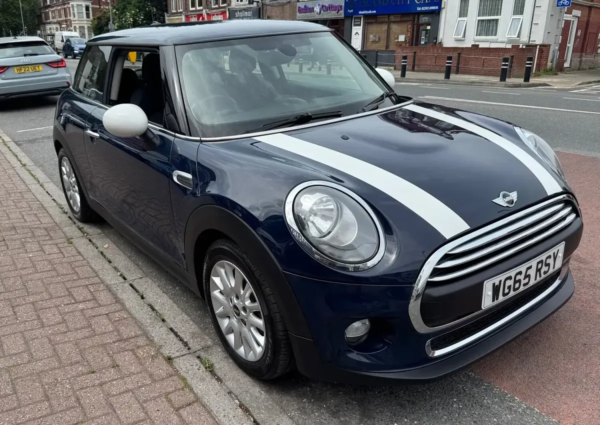 Used Mini One D Hatch 95 HP (69 kW) 2015 Blue Hatchback