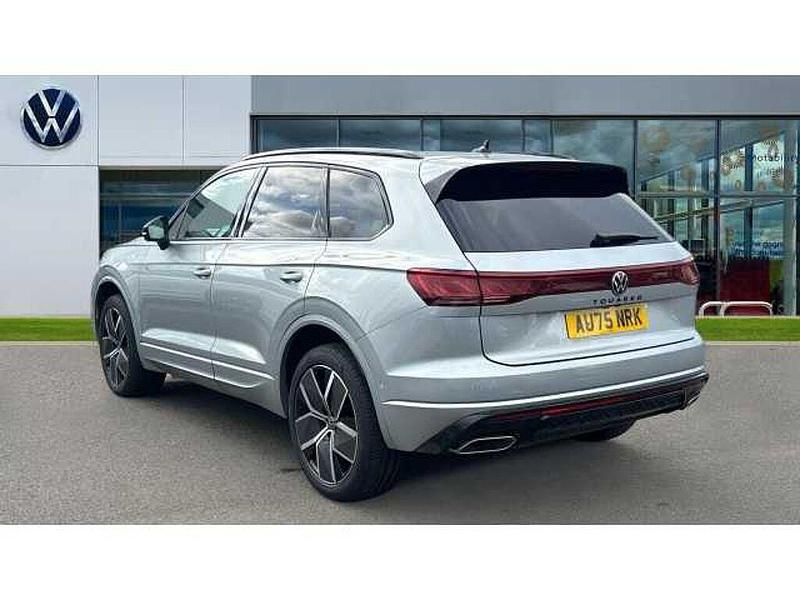 Used VW Touareg Black Edition 286 HP (210 kW) 2025 Oyster silver metallic SUV