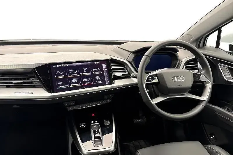Used Audi Q4 Sportback e-tron Sport 63 kW (86 HP) 2026 White SUV