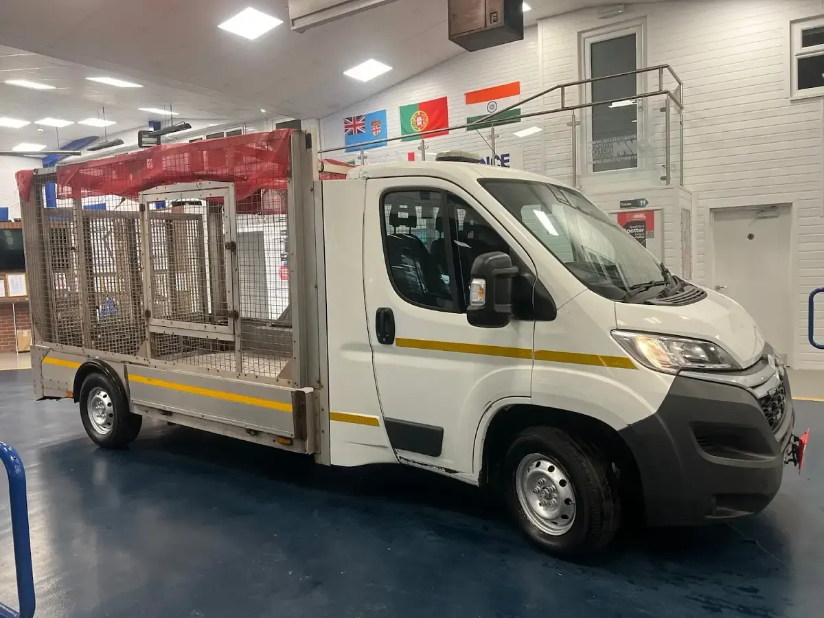 Used Citroën Relay 130 HP (95 kW) 2017 White Van