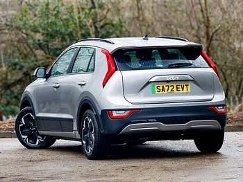 Used Kia e-Niro 147 kW (201 HP) 2022 Grey SUV