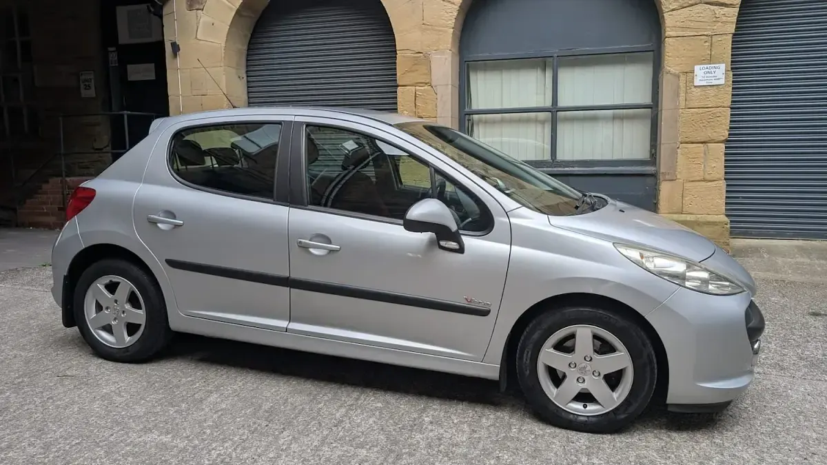 Used Peugeot 207 2009 Silver Hatchback