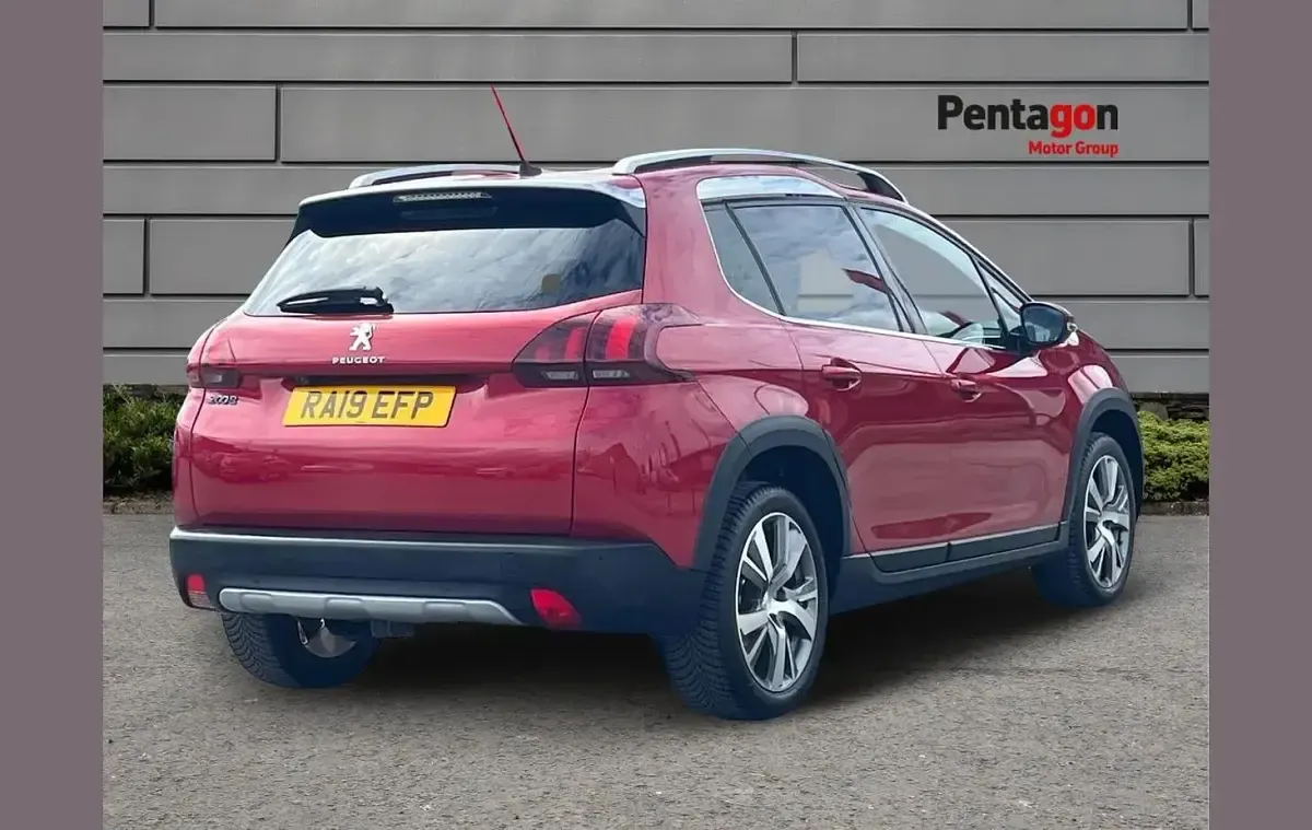 Used Peugeot 2008 Allure Premium 108 HP (79 kW) 2019 Red SUV