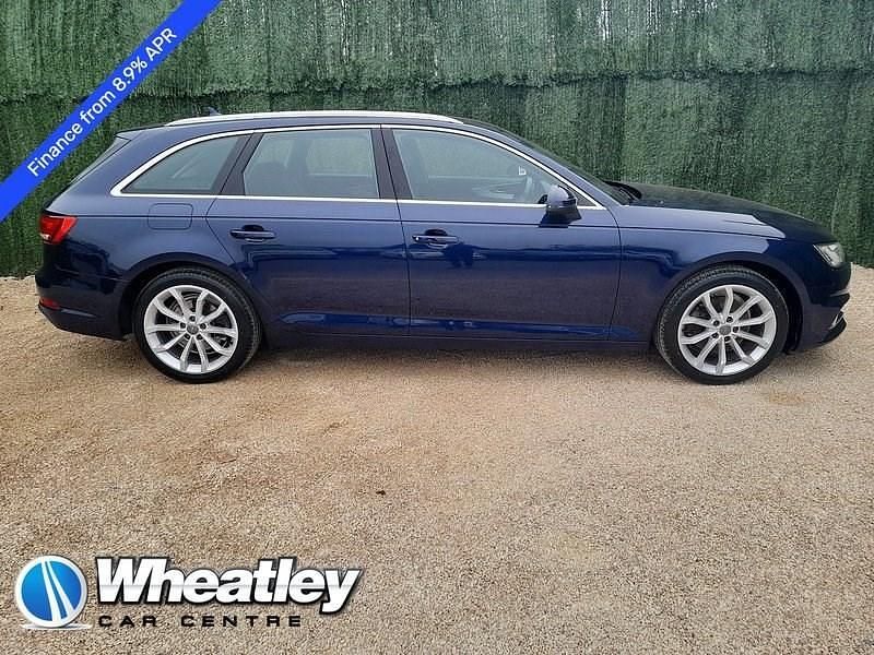 Used Audi A4 Sport 150 HP (110 kW) 2019 Blue Estate