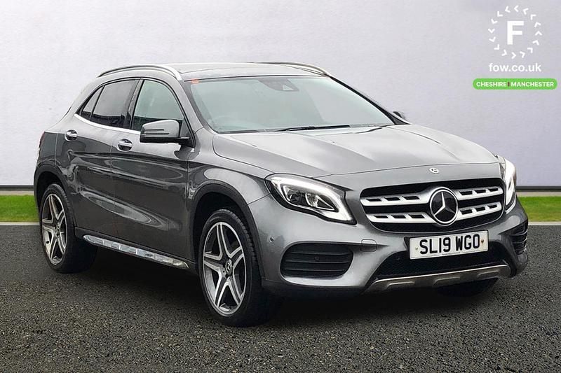 Used Mercedes GLA200 Active 156 HP (114 kW) 2019 Grey SUV