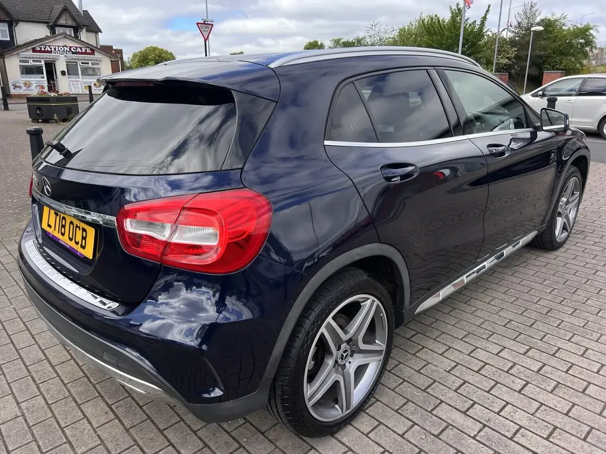 Used Mercedes GLA200 AMG line 2018 Blue SUV