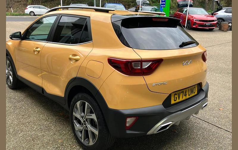 New Kia Stonic GT-Line S 98 HP (72 kW) 2025 Yellow SUV