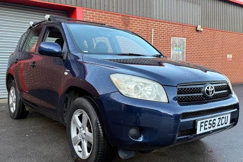 Blue Used 2006 Toyota RAV4 Estate | £2,495 (Good price) - Image 1/1