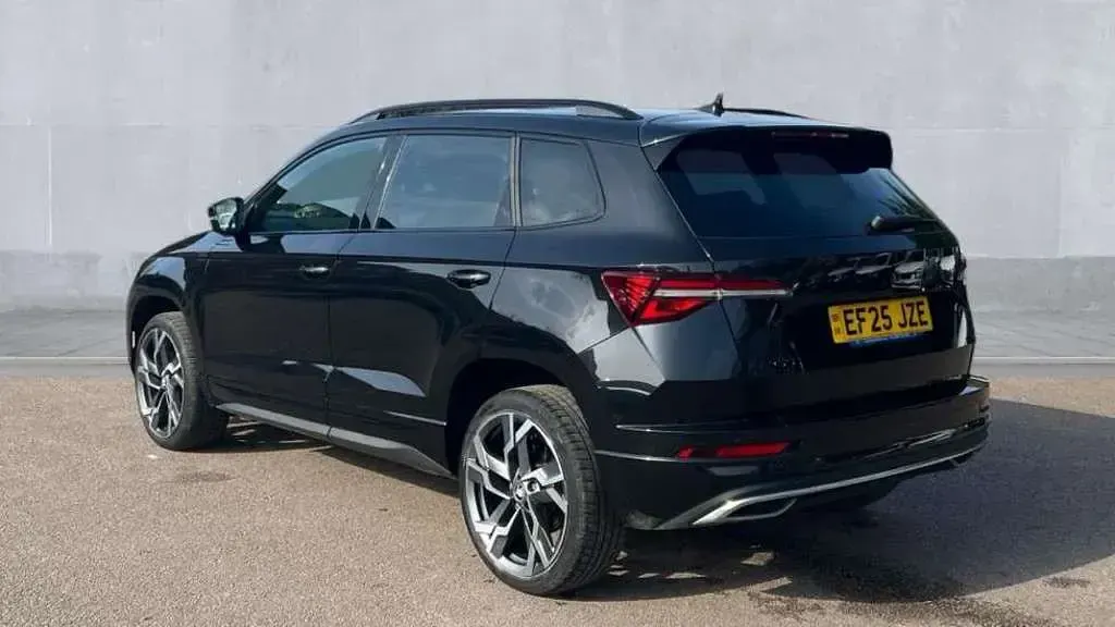 Used Skoda Karoq SportLine 150 HP (110 kW) 2025 Black SUV