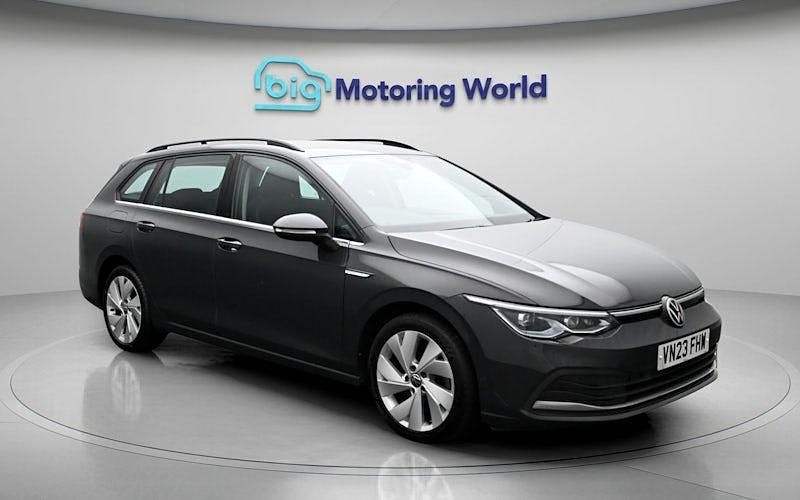 Used VW Golf VIII Style 150 HP (110 kW) 2023 Grey Estate