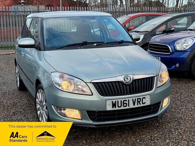 Used Skoda Fabia Elegance 105 HP (77 kW) 2011 Green Hatchback