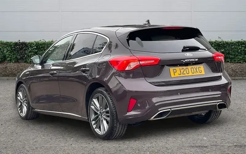 Used Ford Focus Vignale 125 HP (91 kW) 2020 Purple Hatchback