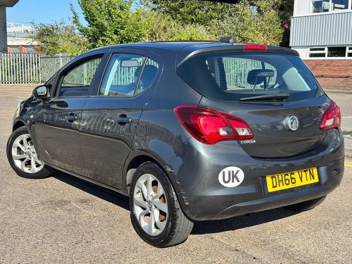 Used Vauxhall Corsa 75 HP (55 kW) 2017 Grey Hatchback