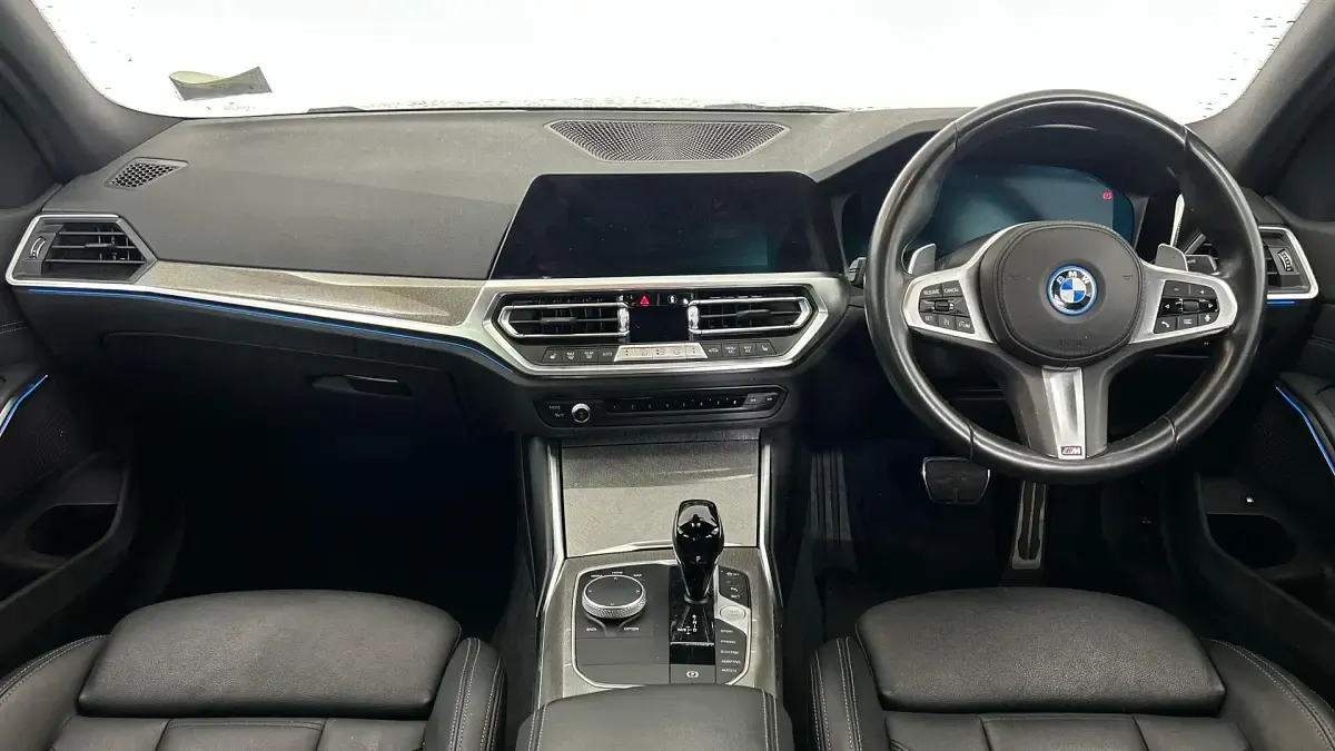 Used BMW 330 M Sport 288 HP (211 kW) 2021 Blue Sedan