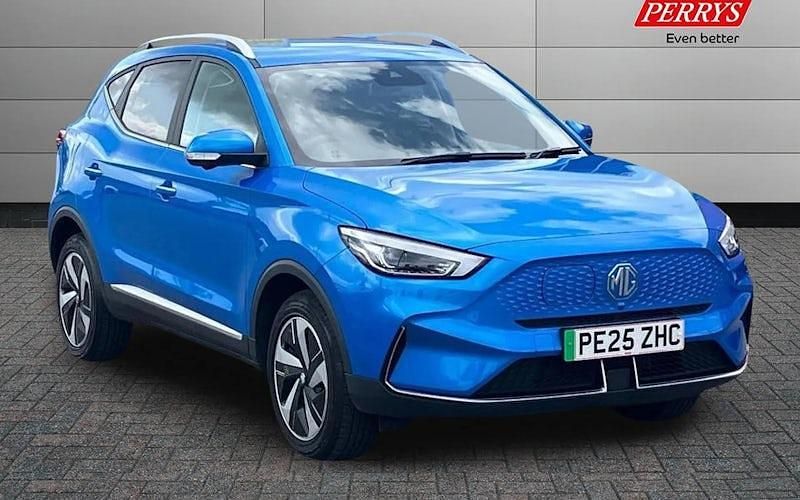Usado MG ZS Trophy Connect 128 kW (175 HP) 2022 Sedan