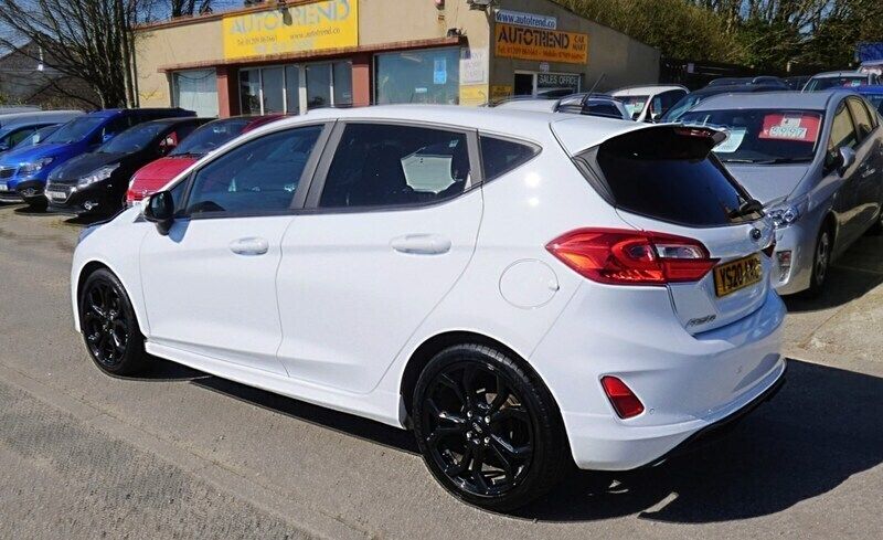 Used Ford Fiesta ST-Line 95 HP (69 kW) 2020 White Hatchback