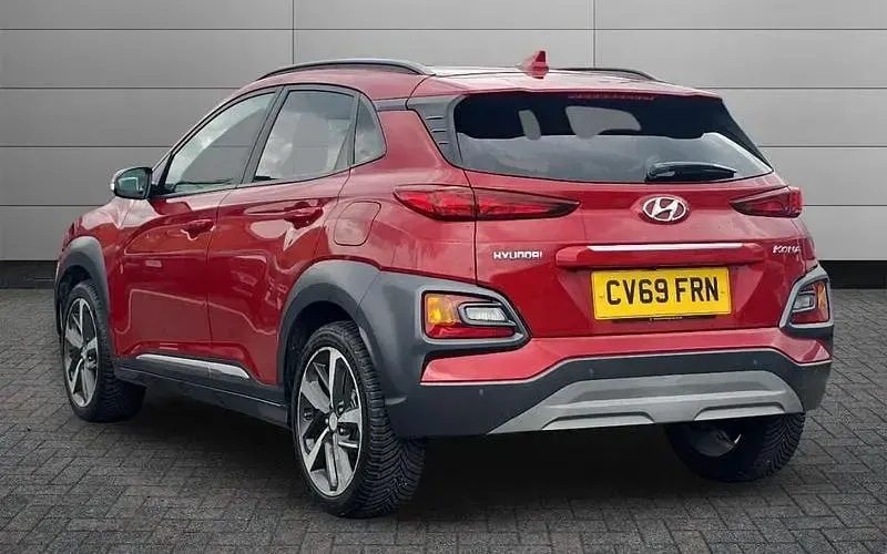 Used Hyundai Kona Premium 120 HP (88 kW) 2019 Red SUV