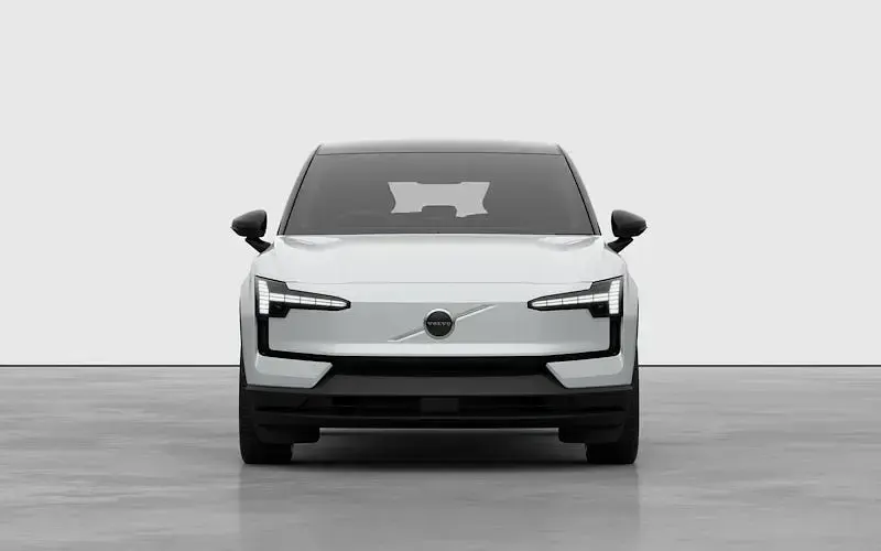 New Volvo EX30 Plus 200 kW (272 HP) 2025 SUV