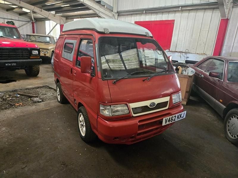 Red Used 1999 Daihatsu Hijet MPV | £2,495 - Image 1/4