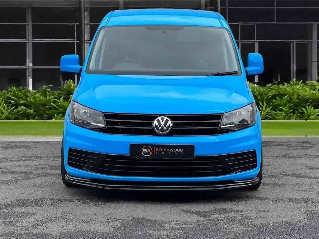 Used VW Caddy Maxi Startline 102 HP (75 kW) 2015 Blue MPV